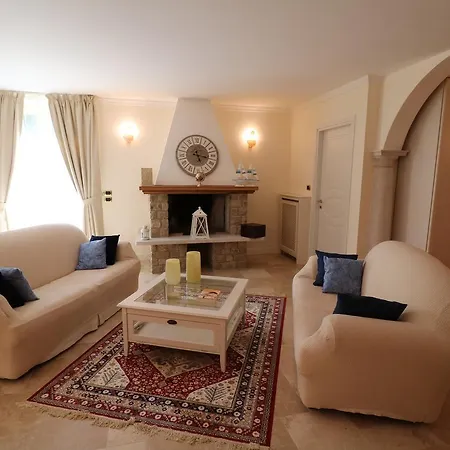 La Cascata Negli Ulivi Bed and Breakfast