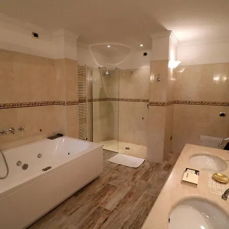 Bed and Breakfast La Cascata Negli Ulivi