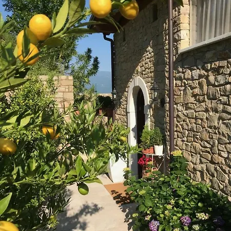 La Cascata Negli Ulivi Bed and Breakfast Toscolano Maderno