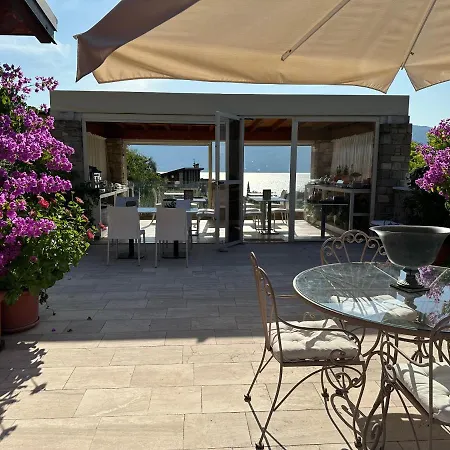 Bed & Breakfast La Cascata Negli Ulivi Toscolano-Maderno